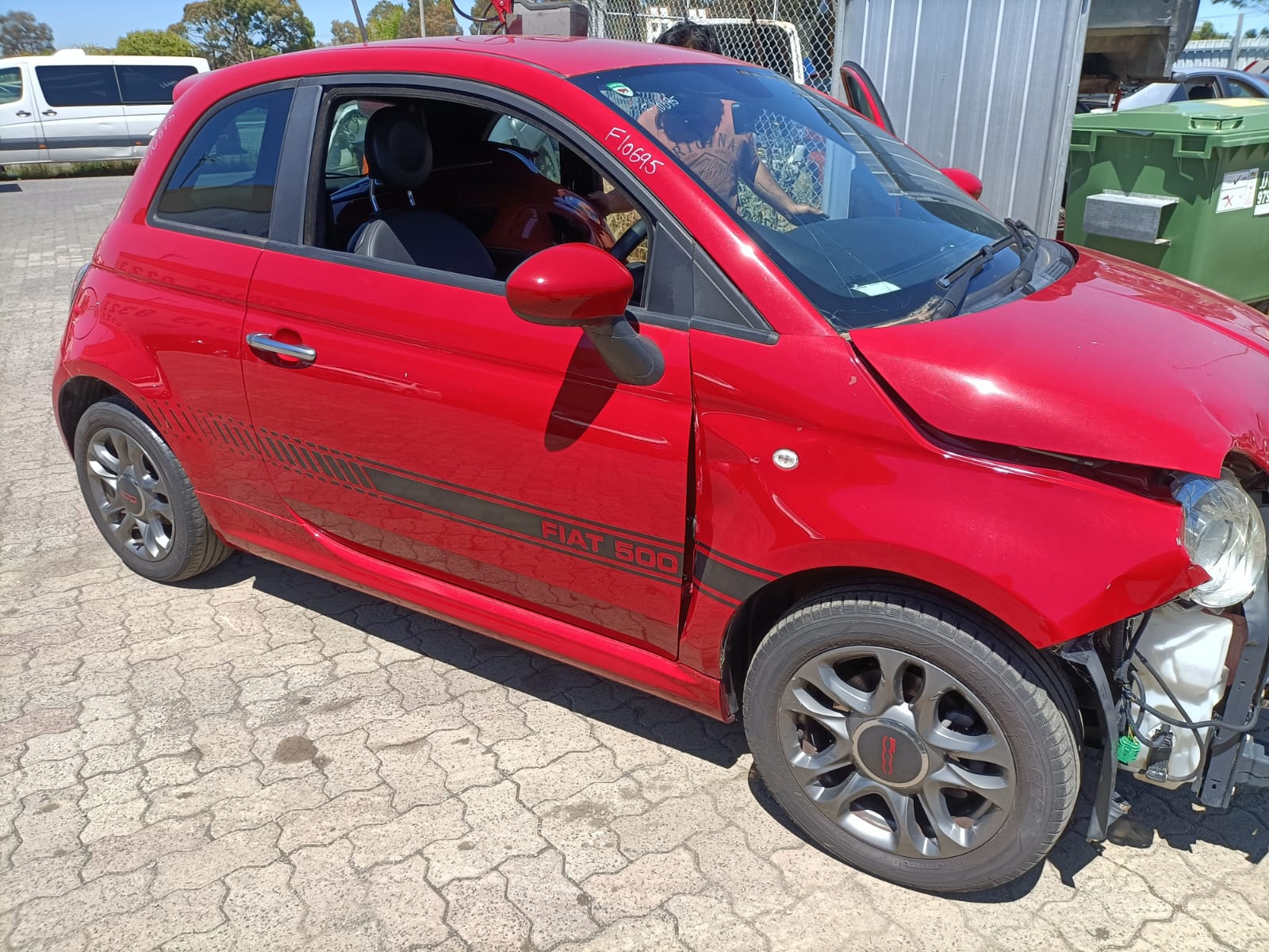 2014 FIAT 500 LEFT FRONT DOOR LOCK, 03/08- 51827415 DOOR BOOT GATE LOCK