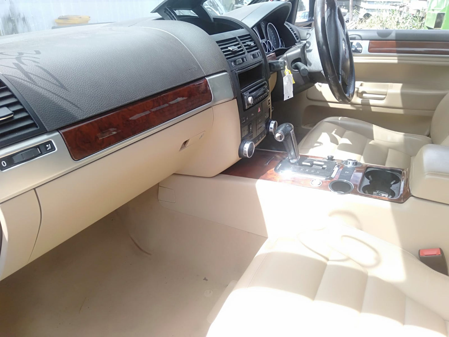 2007 VOLKSWAGEN TOUAREG 7L, W/ MOULD TYPE, 09/03-12/10 7L0833056M RIGHT REAR DOOR SLIDING