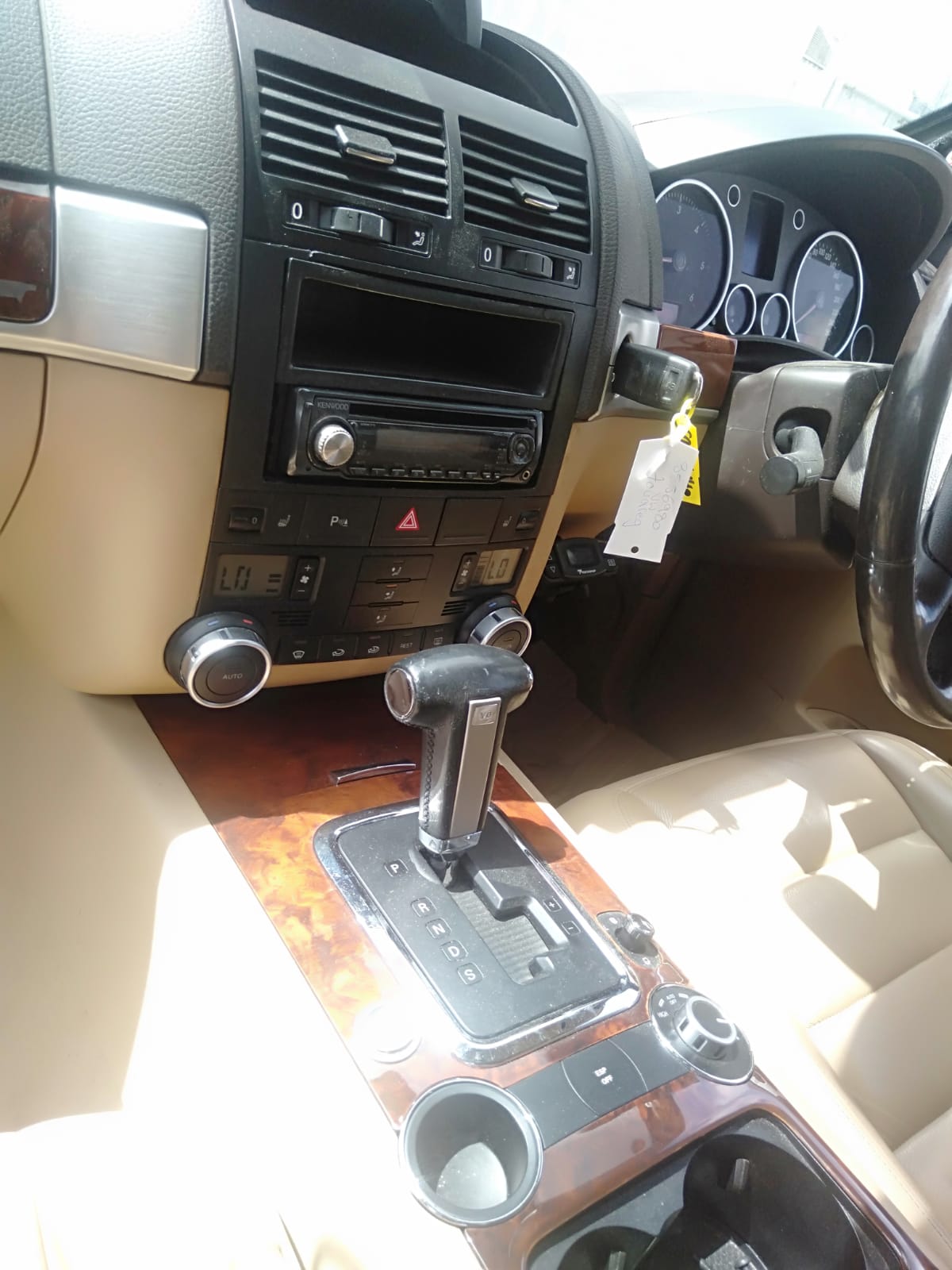 2007 VOLKSWAGEN TOUAREG 7L, W/ PARK SENSOR, NON H/LAMP WASHER TYPE, 12/06-12/10 7L6807217AF FRONT BUMPER