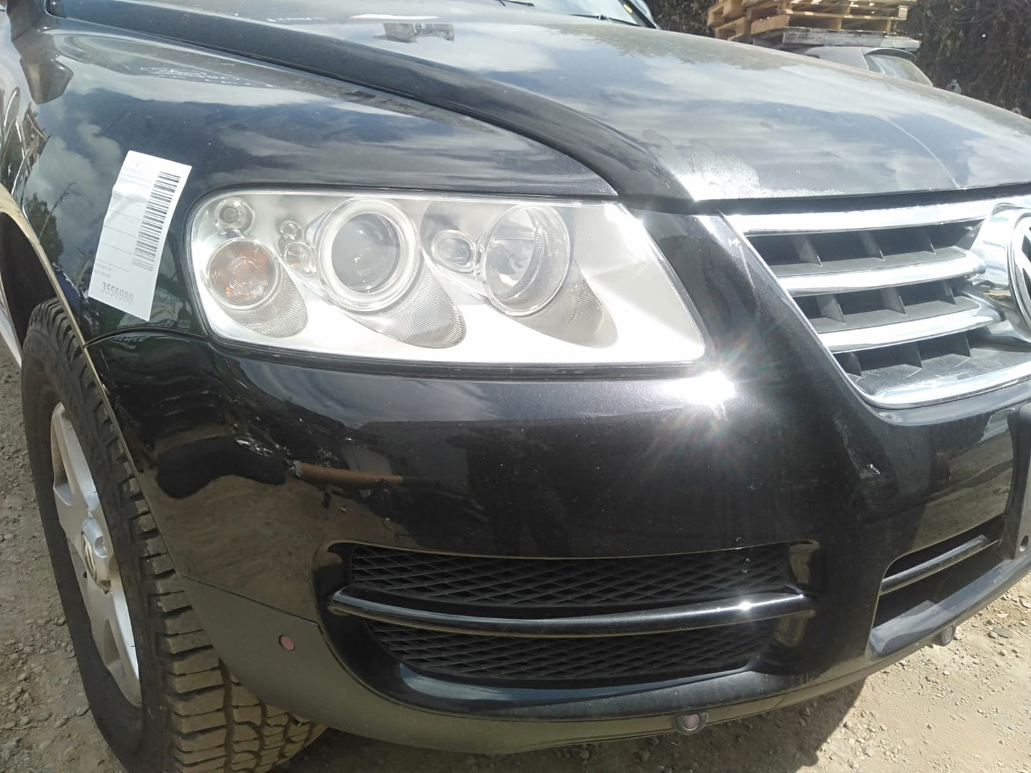 2007 VOLKSWAGEN TOUAREG 7L, W/ PARK SENSOR, NON H/LAMP WASHER TYPE, 12/06-12/10 7L6807217AF FRONT BUMPER