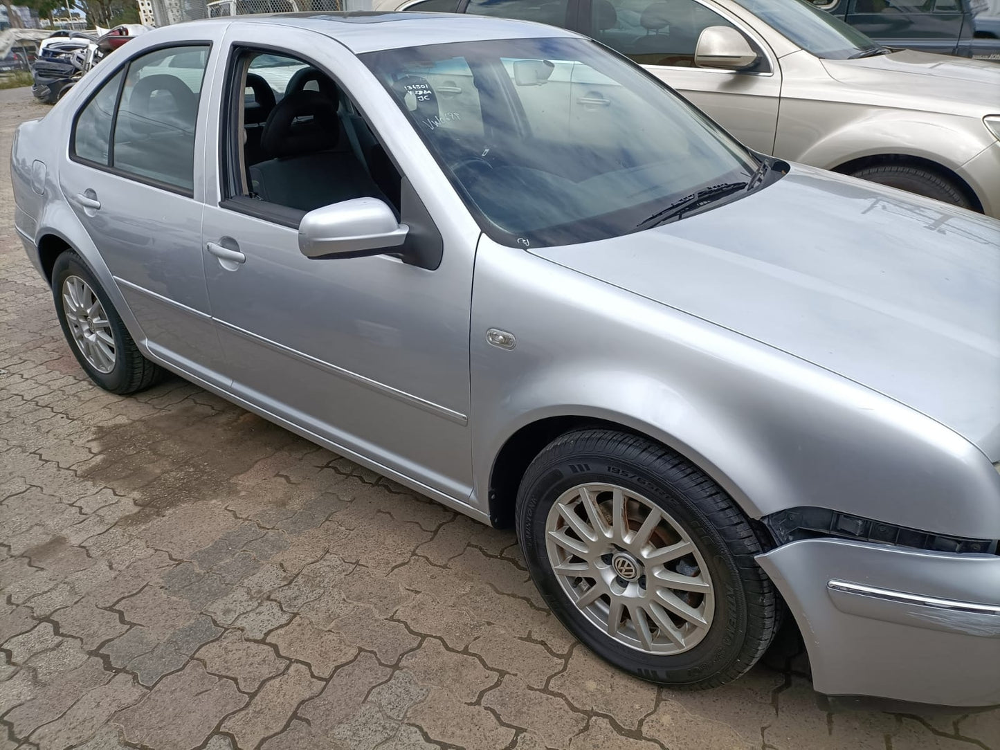 2001 VOLKSWAGEN BORA 2.0 4CYL, 1J, 12/99-12/05 06B903018HX ALTERNATOR