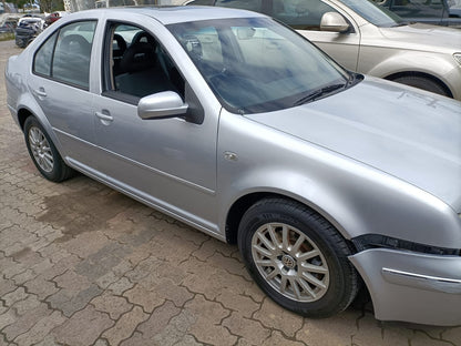 2001 VOLKSWAGEN BORA 2.0 4CYL, 1J, 12/99-12/05 06B903018HX ALTERNATOR