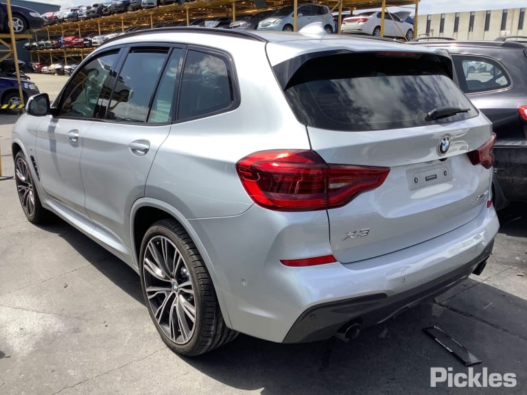 2019 BMW X3 G01, 08/17- 51337397130 RIGHT FRONT DOOR WINDOW