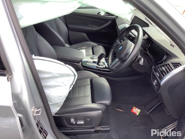 2019 BMW X3 G01, 08/17-  BONNET LOCK SUPPORT