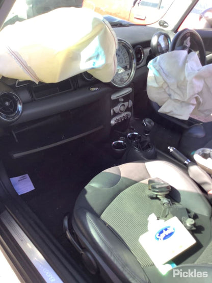 2010 MINI COOPER LEFT FRONT DOOR LOCK, R55/R56, HATCH/WAGON, 01/09-05/14 51212752597 DOOR BOOT GATE LOCK