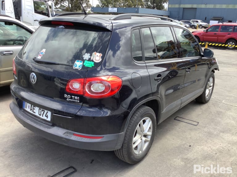 2011 VOLKSWAGEN TIGUAN 5N, MANUAL FOLD (6XN), HEATED TYPE, 05/08-08/16  LEFT DOOR MIRROR