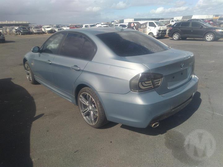 2007 BMW 3 SERIES E90/E91, SEDAN/WAGON, 03/05-04/12 41007203643 LEFT FRONT DOOR