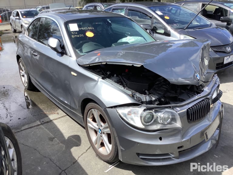 2010 BMW 1 SERIES LEFT FRONT DOOR LOCK, E82/E87/E88, COUPE/HATCH/CABRIO, 10/04-09/13  DOOR BOOT GATE LOCK