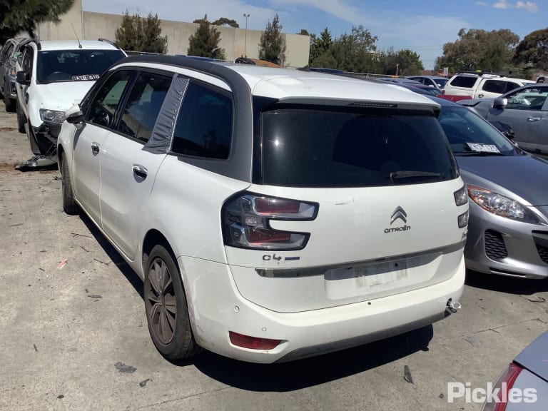 2015 CITROEN C4 PICASSO B7, UNDER DASH, DIESEL, 02/14-01/19 1611428080 9806687980 FUSE BOX