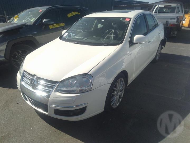 2008 VOLKSWAGEN JETTA 1KM, ON MOTOR P/N 1K0614517AF, ON MODULE P/N 1K0907379AC, 02/06-07/11 1K0614517AF ABS PUMP MODULATOR