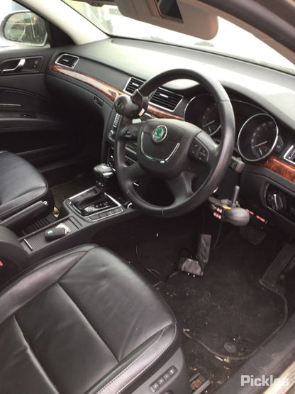 2012 SKODA SUPERB 3T, P/N 1K2820015H, W/ CLIMATE CONTROL TYPE, 03/09-12/15 1K2820015H HEATER FAN MOTOR