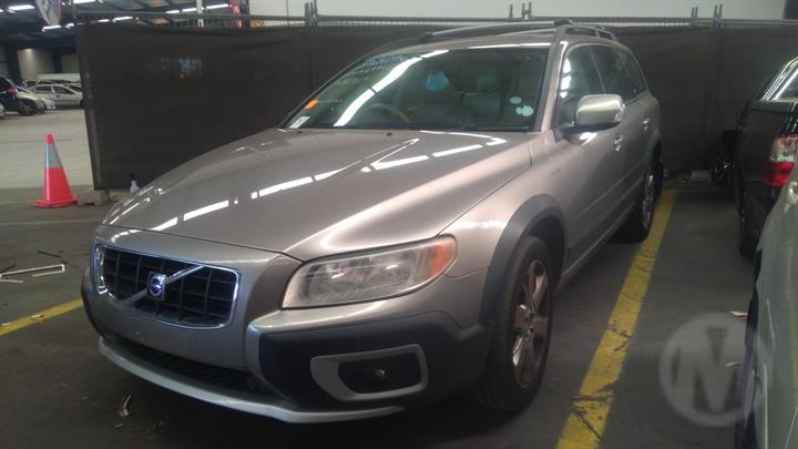 2008 VOLVO XC70 BZ, 12/07-06/16 31294002 LEFT GUARD