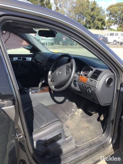 2010 VOLKSWAGEN TOUAREG AUTO, DIESEL, 3.0, TURBO, 7L, KMB CODE, 10/06-12/10 09D300039E TRANS GEARBOX