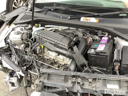 2014 AUDI A3 8V, A3, SEDAN, MANUAL FOLD, NON LANE CHANGE ASSIST TYPE (6XC/7Y0), 11/13-10/20 8V5857409C LEFT DOOR MIRROR