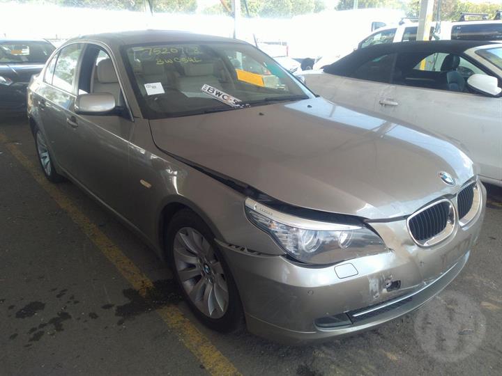 2009 BMW 5 SERIES E60, SEDAN, 10/03-04/10 51357110636 RIGHT REAR DOOR WINDOW