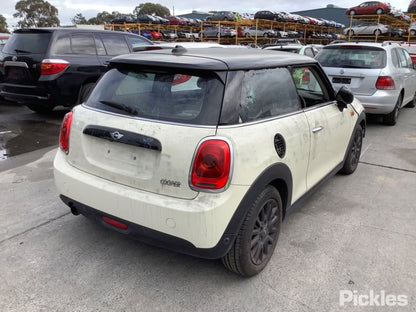 2018 MINI COOPER F55/F56, STANDARD TYPE, 04/14- 31316852412 RIGHT FRONT STRUT