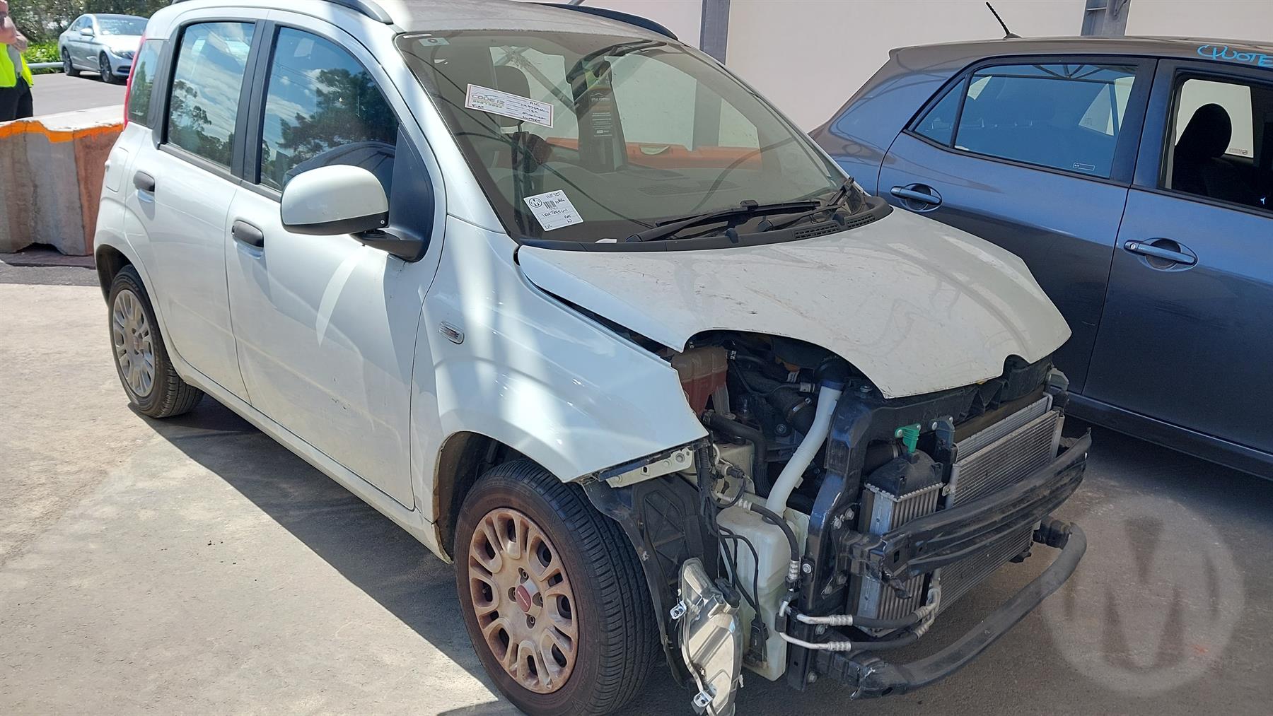 Wrecking 2014 FIAT PANDA for Used Parts FI1501