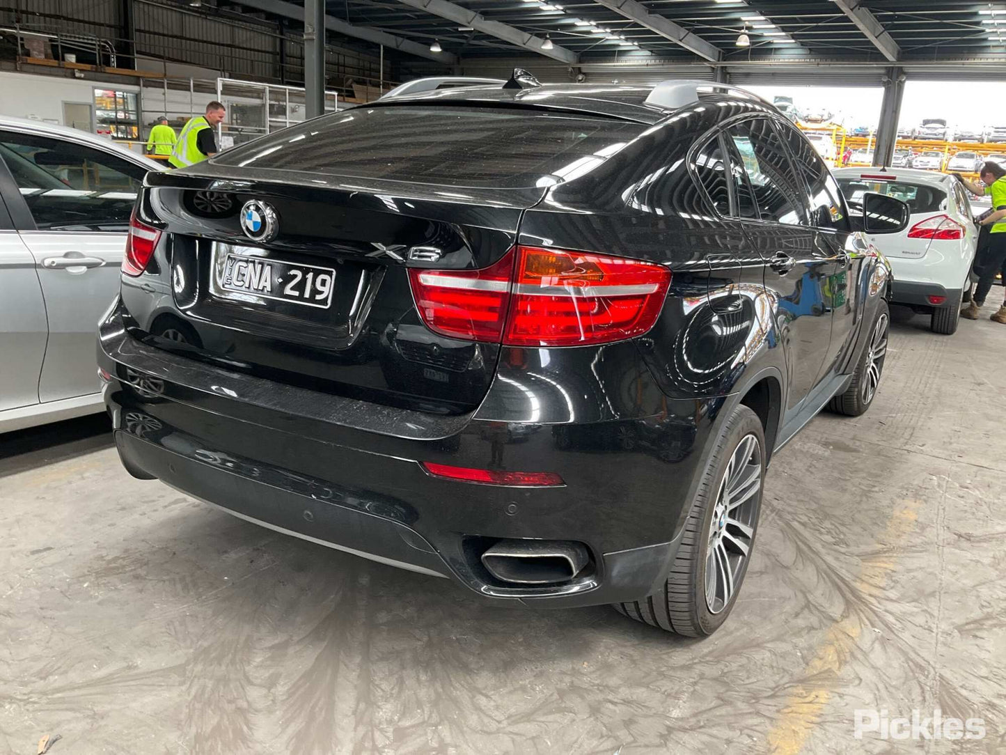 2013 BMW X6 E71, 07/08-05/14 41517198160 RIGHT FRONT DOOR