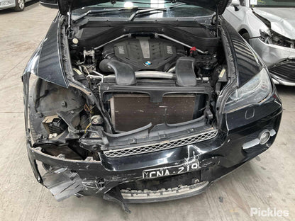 2013 BMW X6 E71, 05/12-11/14  FUEL DOOR FILLER