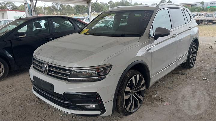 2019 VOLKSWAGEN TIGUAN 5NA, DIESEL, 2.0, 06/16-02/24 5NA955453B OVERFLOW BOTTLE