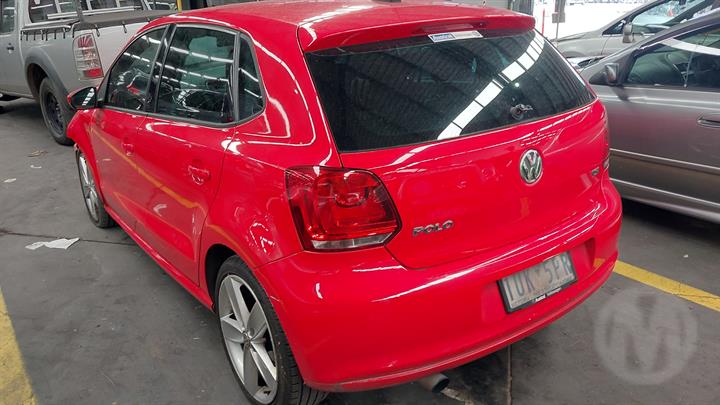 2014 VOLKSWAGEN POLO 6R, 5DR HATCH, 05/10-05/14 6R0845201A LEFT FRONT DOOR WINDOW