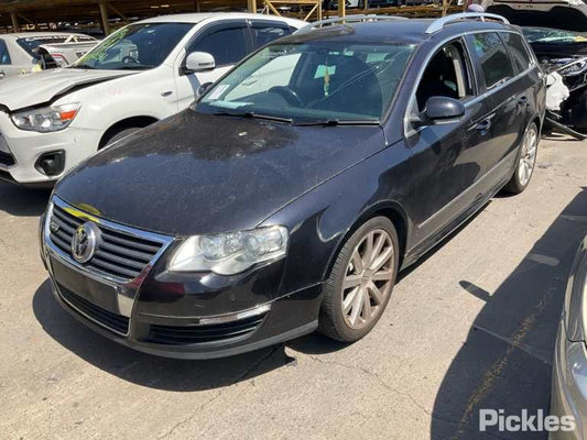 2010 VOLKSWAGEN PASSAT RADIATOR GRILLE, 3C/MK6 B6, SEDAN/WAGON, W/ PARK SENSOR TYPE, 03/06-09/10  GRILLE