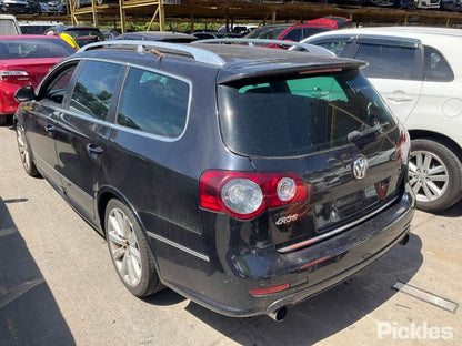 2010 VOLKSWAGEN PASSAT RADIATOR GRILLE, 3C/MK6 B6, SEDAN/WAGON, W/ PARK SENSOR TYPE, 03/06-09/10  GRILLE