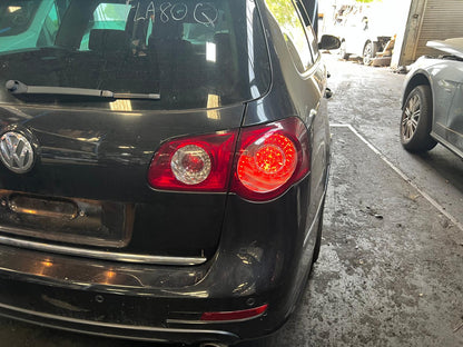 2010 VOLKSWAGEN PASSAT 3C/MK6 B6, SEDAN/WAGON, XENON TYPE, 03/06-09/10 3C0941753L LEFT HEADLAMP