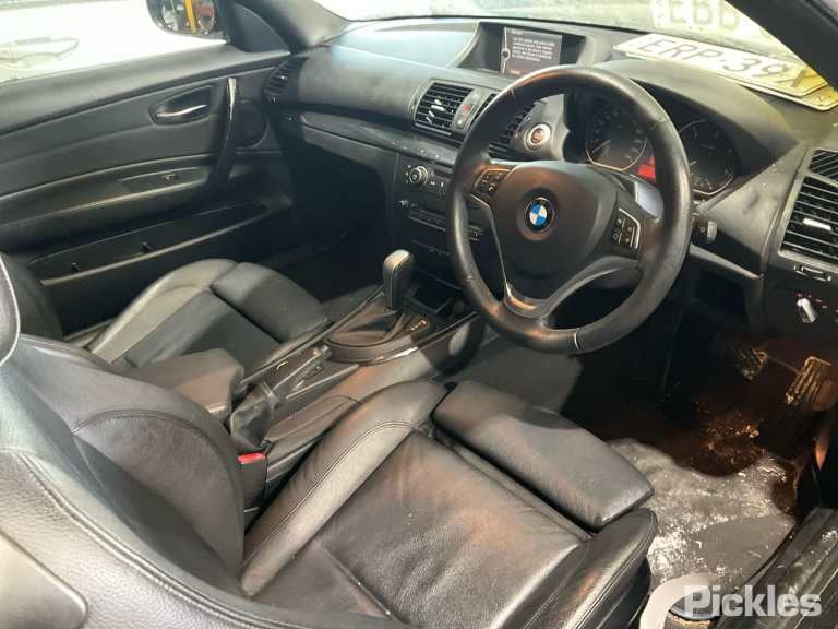 2013 BMW 1 SERIES HINGES (PAIR), E82/E88, COUPE/CABRIO, 07/12-09/13  BONNET HINGE STRUT