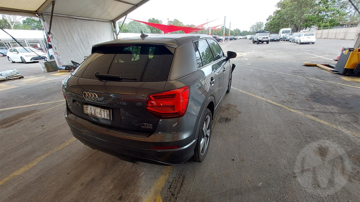 Wrecking 2017 AUDI Q2 for Used Parts AU1555