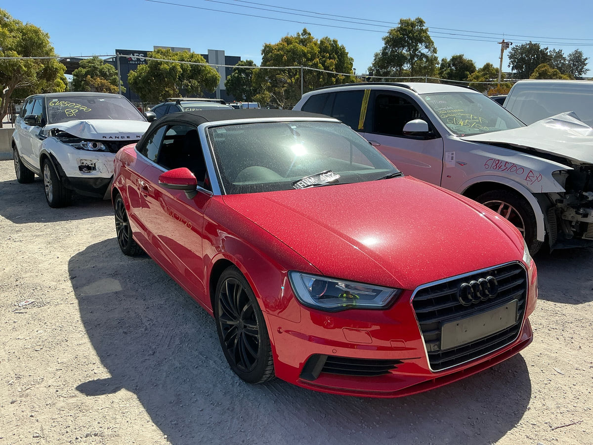 2014 AUDI A3 8V, 2DR CABRIOLET, 04/14-10/20 8V7837462B RIGHT FRONT WINDOW REG MOTOR