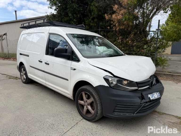 Wrecking 2015 VOLKSWAGEN CADDY for Used Parts VW1562