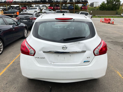 2015 NISSAN PULSAR C12, HATCH, 05/13-12/16  RIGHT FRONT DOOR WINDOW