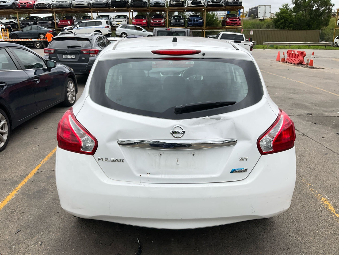 2015 NISSAN PULSAR C12, HATCH, 05/13-12/16  RIGHT FRONT WINDOW REG MOTOR