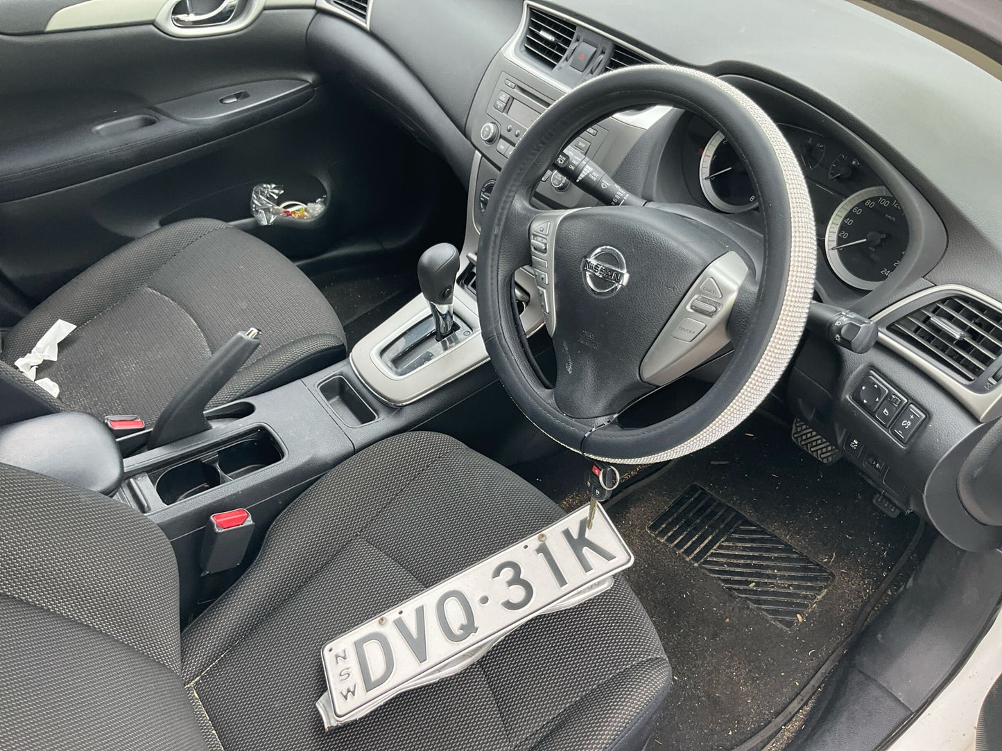 2015 NISSAN PULSAR C12, HATCH, 05/13-12/16  RIGHT FRONT DOOR WINDOW