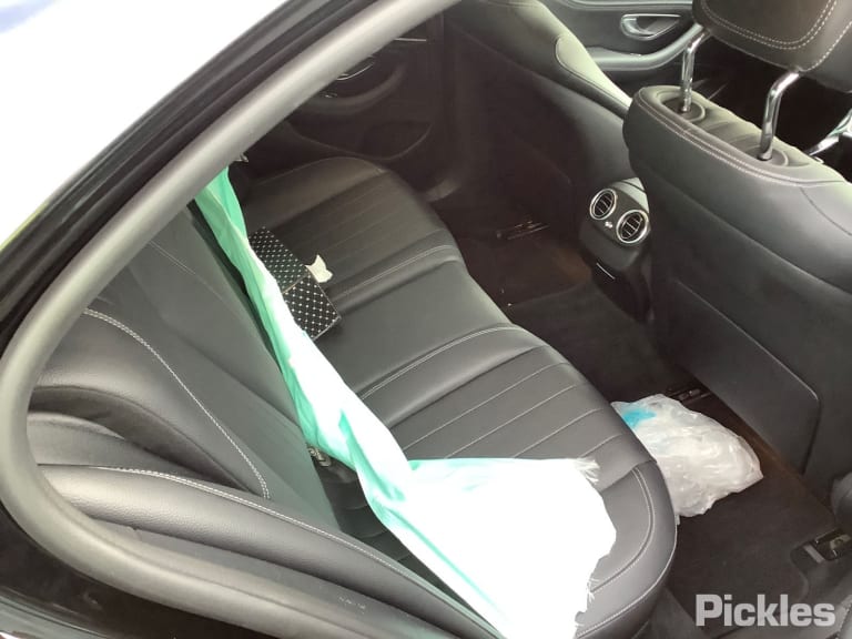 2019 MERCEDES E CLASS W213/S213, SEDAN/WAGON, 05/16- A2137200205 RIGHT FRONT DOOR