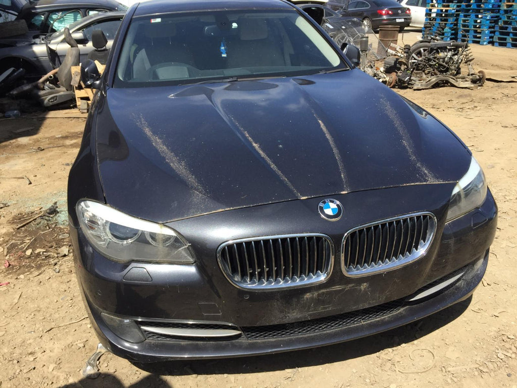 2011 BMW 5 SERIES F10, SEDAN, 05/10-09/16 33326793769 LEFT REAR HUB ASSEMBLY