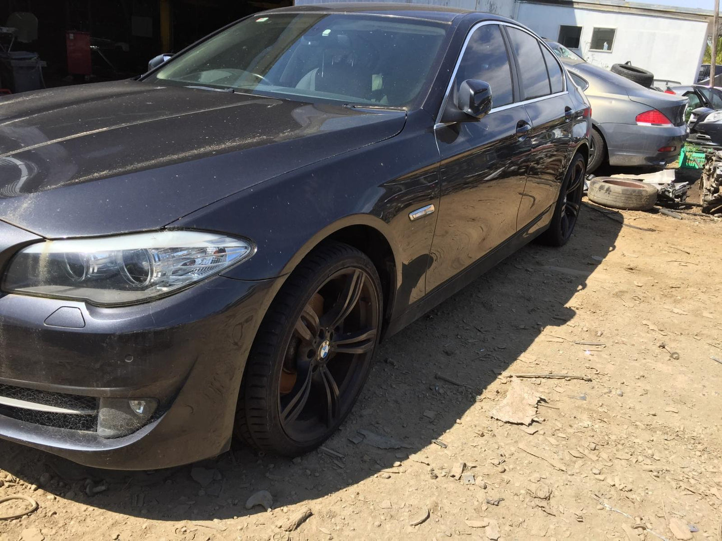 2011 BMW 5 SERIES F10/F11, 05/10-01/17 41357248659 LEFT GUARD