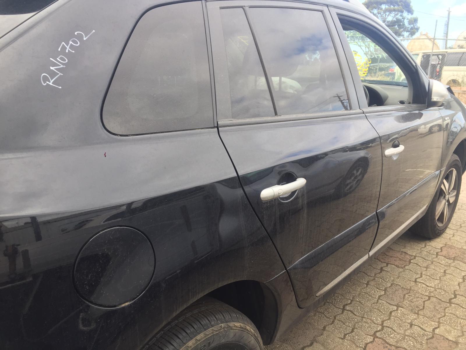 2015 RENAULT KALEOS H45, POWER FOLD, SATIN SILVER TYPE, W/ HEATED, NON BLIND SPOT TYPE, 09/13-04/16 963011642R RIGHT DOOR MIRROR