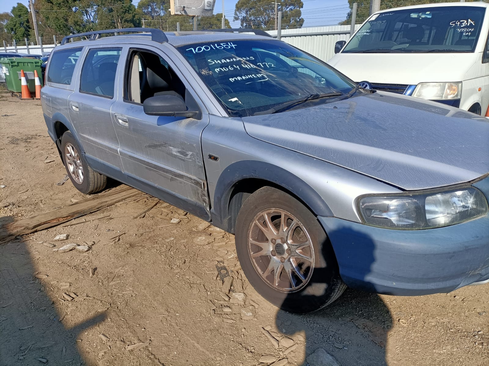 2003 VOLVO XC70 04/03-11/07  RIGHT REAR DOOR WINDOW