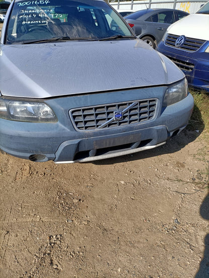 2003 VOLVO XC70 04/03-11/07  RIGHT REAR DOOR WINDOW