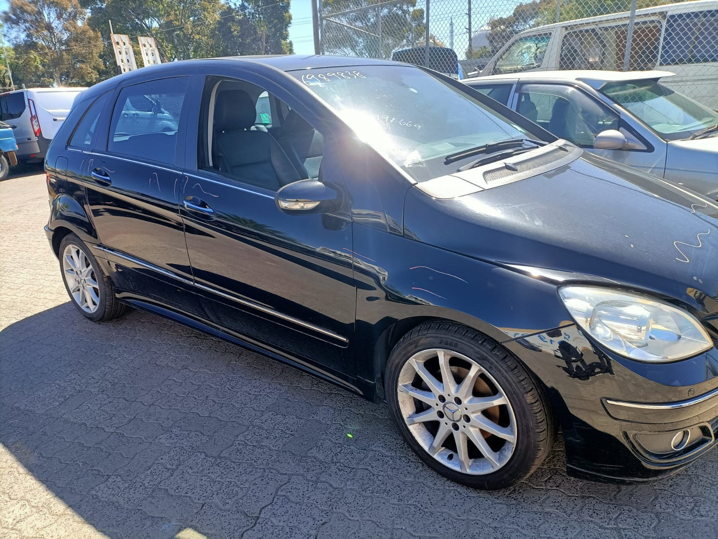 2007 MERCEDES B CLASS W245, 11/05-06/11  COURTESY LIGHT