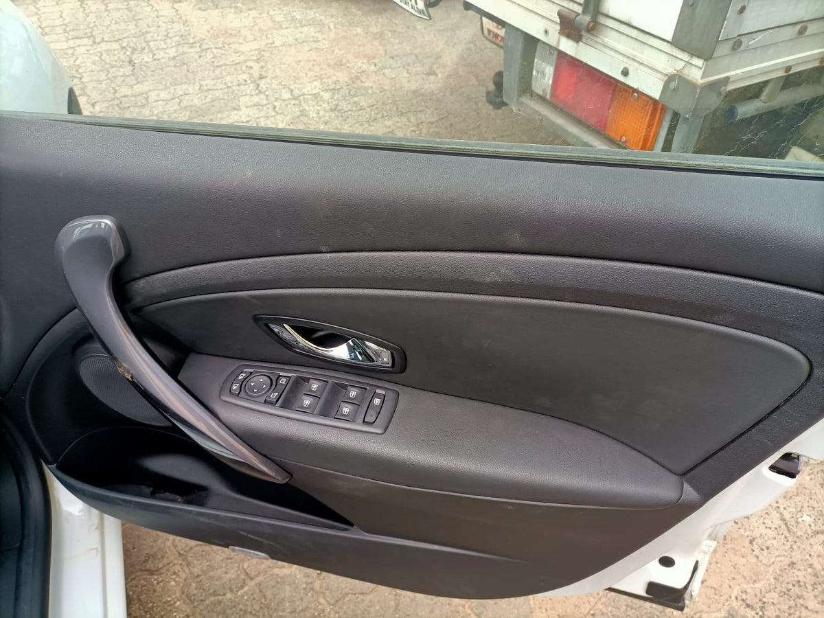 2016 RENAULT MEGANE PETROL, 1.2, BFB/LFF/KFB, 06/16-02/20 233001071R STARTER