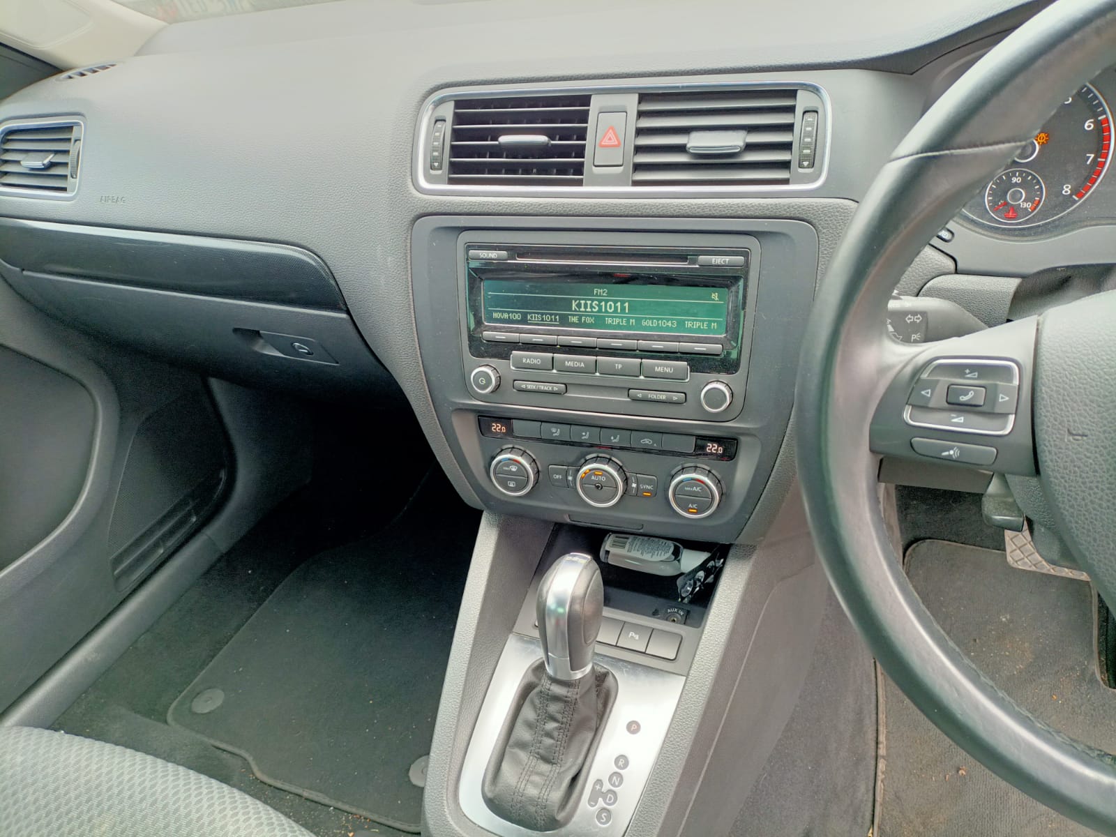 2013 VOLKSWAGEN JETTA RIGHT FRONT DOOR LOCK, P/N 5K2837016D, 1B, 02/11-12/17 5K2837016D DOOR BOOT GATE LOCK