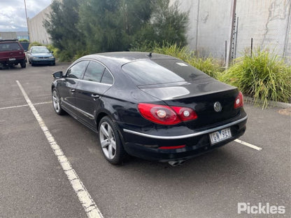 2010 VOLKSWAGEN PASSAT 3CC, SEDAN, 01/09-12/16 3C8821021 LEFT GUARD