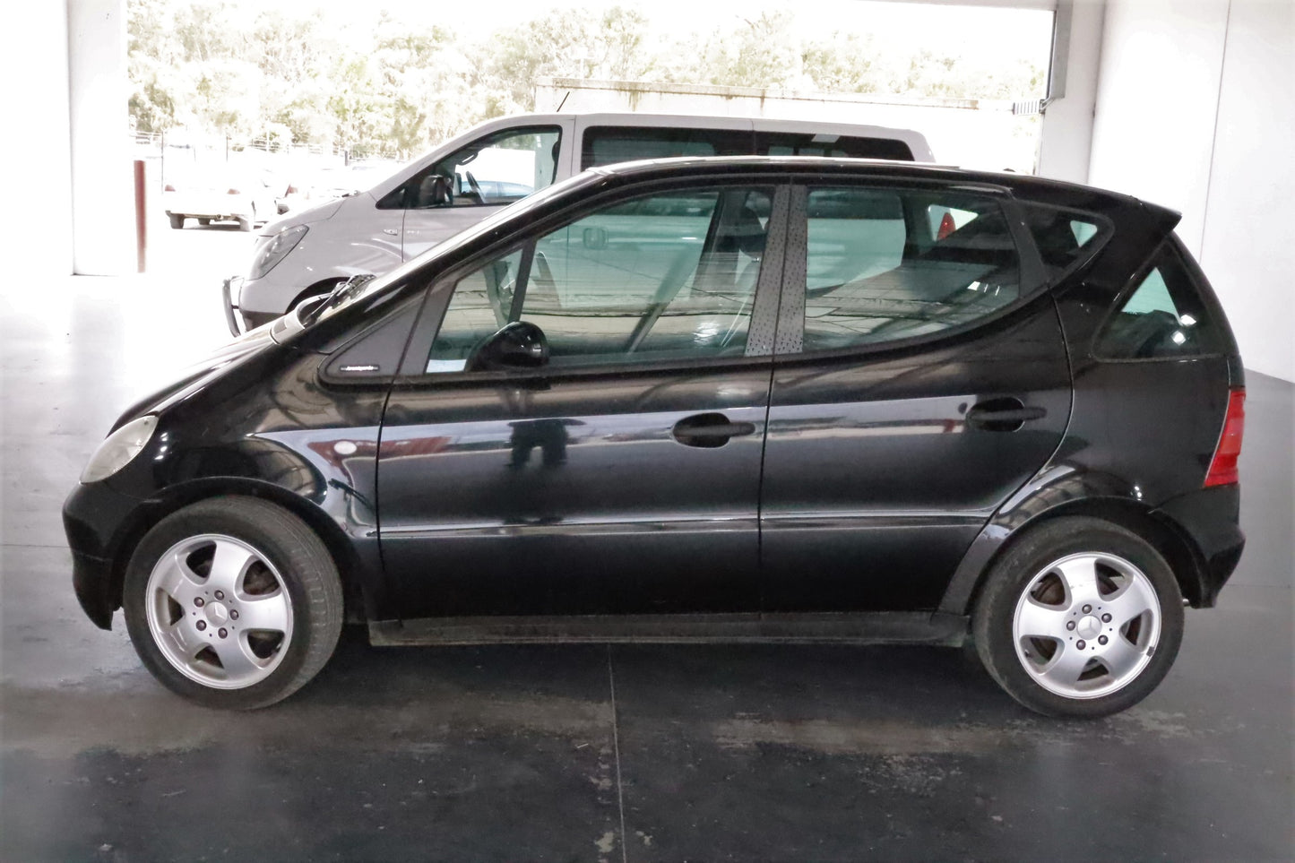 2001 MERCEDES A CLASS W168 MAIN 10/98-05/05  LEFT FRONT DOOR WINDOW