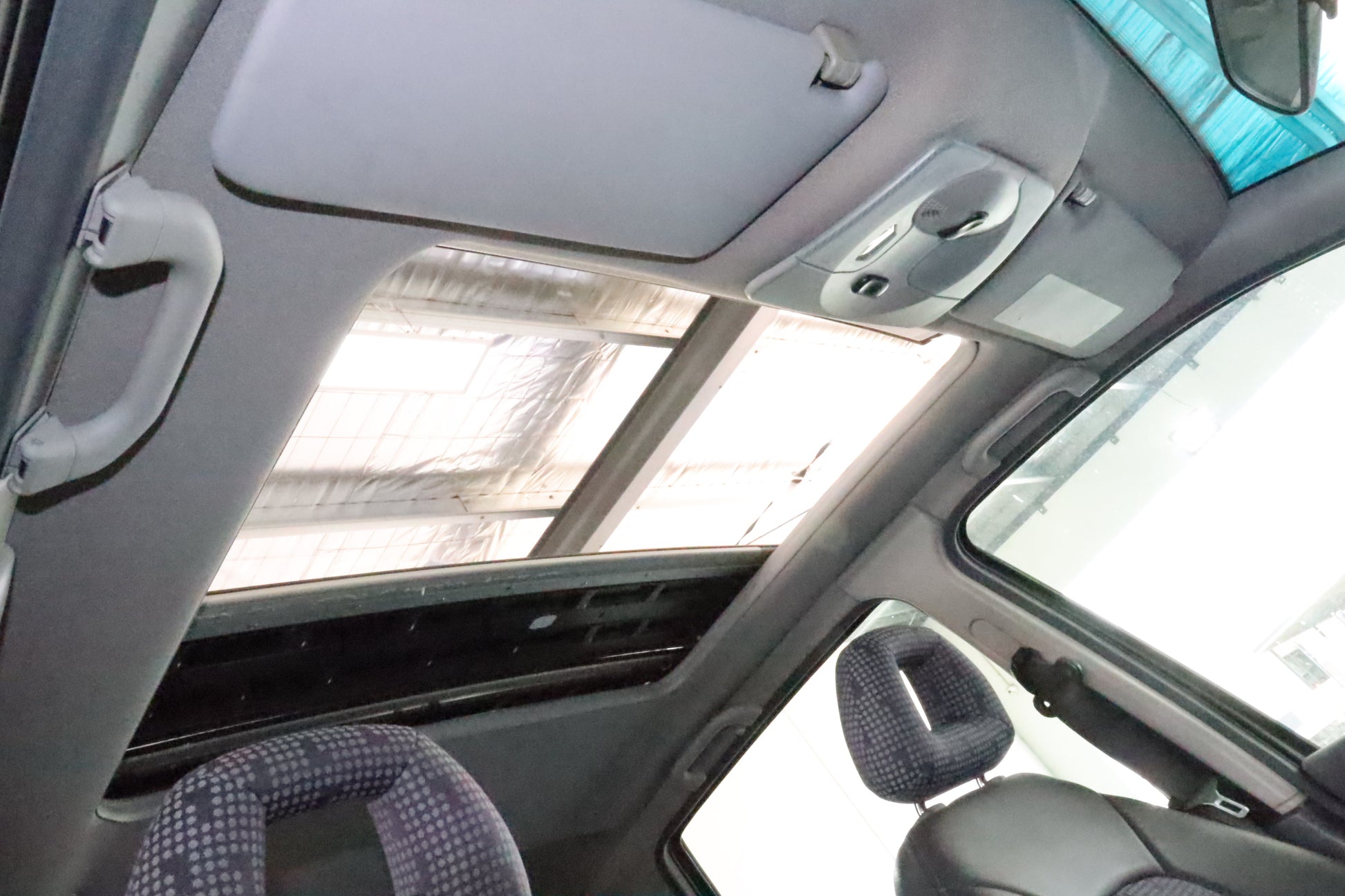 2001 MERCEDES A CLASS W168, SWB TYPE, VIN WDB1680..., 10/98-03/05 A1687302605 RIGHT REAR DOOR SLIDING