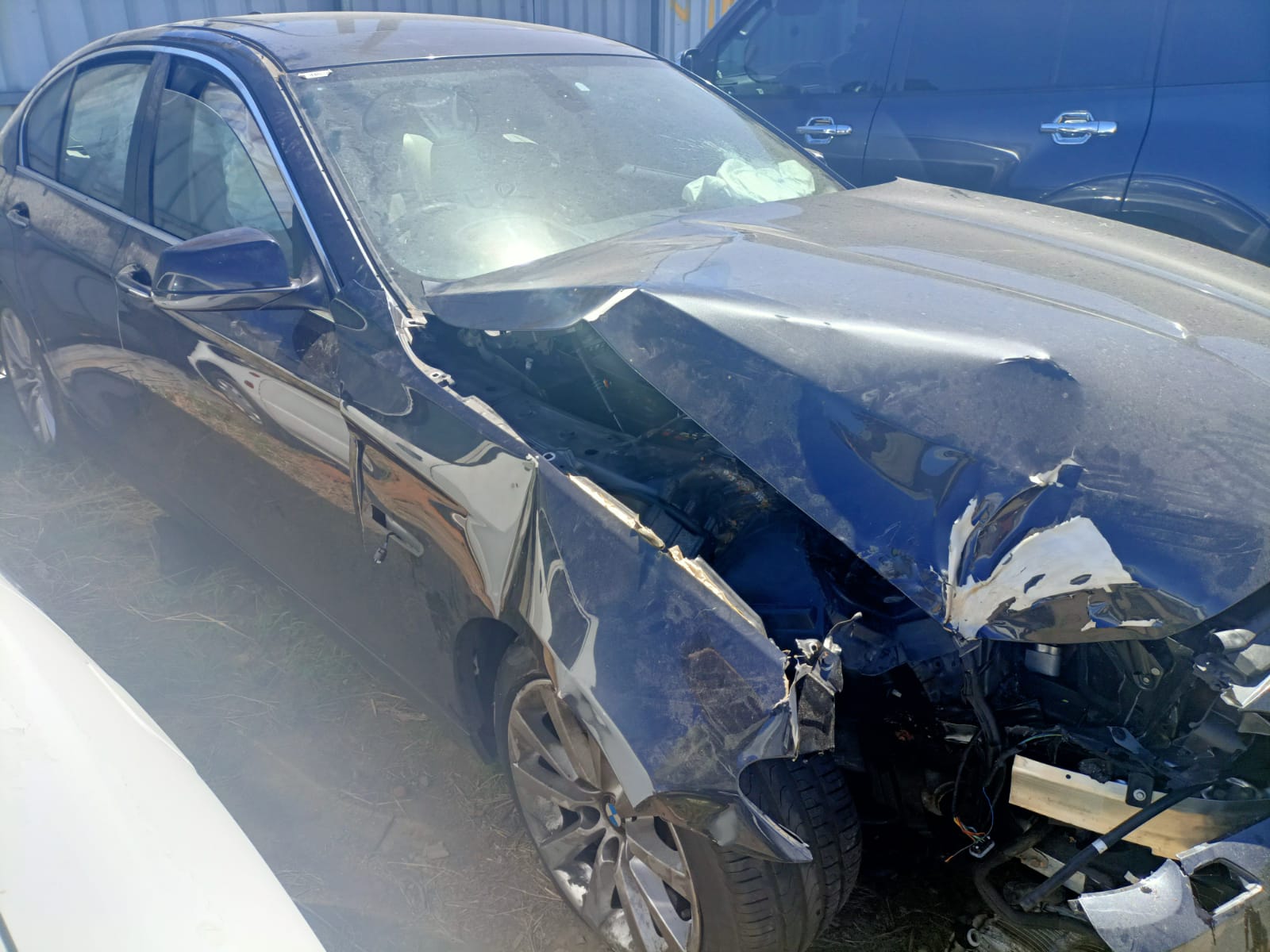 2012 BMW 5 SERIES F10/F11, DOOR REG ASSY (REG AND MOTOR), 02/10-01/17 51337182132 RIGHT FRONT WINDOW REG MOTOR