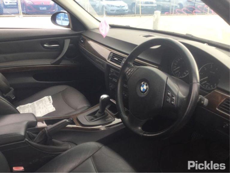 2005 BMW 3 SERIES E90, SEDAN, ON MOTOR P/N 34516794646, 03/05-01/12 34512460450 ABS PUMP MODULATOR
