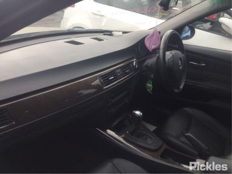 2005 BMW 3 SERIES E90/E91, PAIR, SEDAN/WAGON, 03/05-04/12 51166981649  51166981650 SUNVISOR